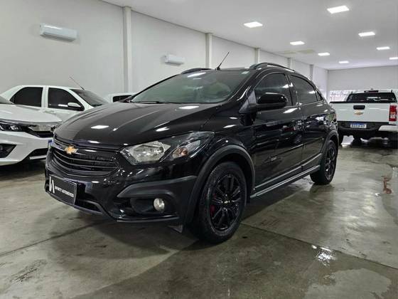 CHEVROLET ONIX 1.4 MPFI ACTIV 8V FLEX 4P AUTOMÁTICO